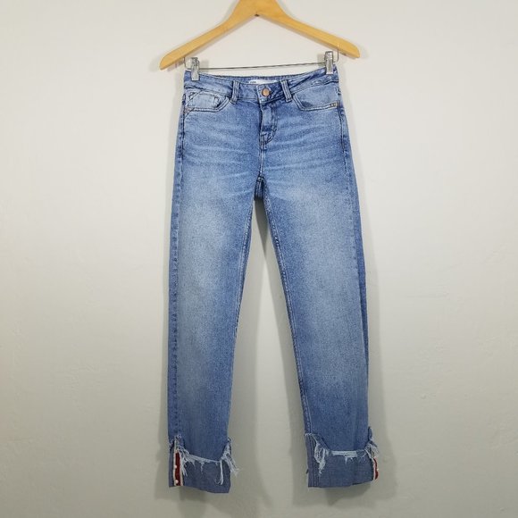 Zara Denim - Zara Z1975 Distressed Capri Jeans Size 4
